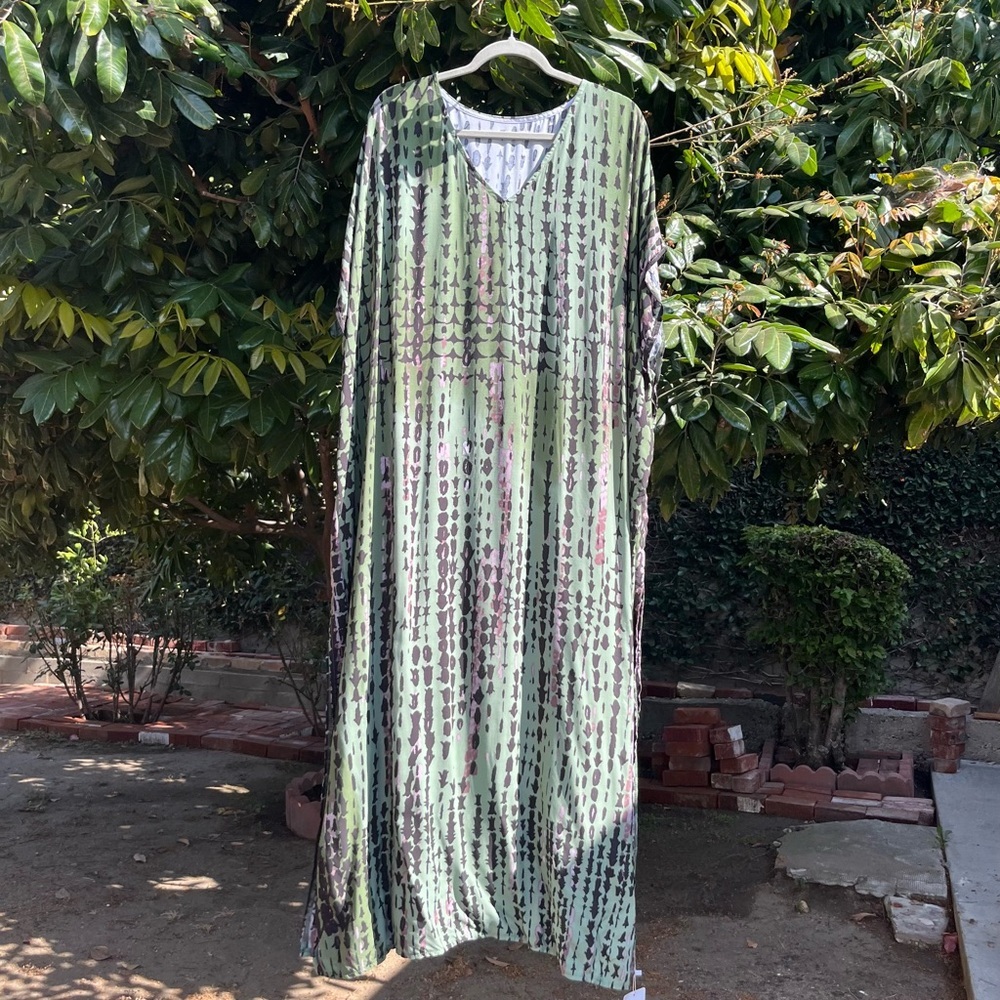 NWT ORNELLA CAFTAN green tie dye batik rayon draped‎ coverup boho beach summer
